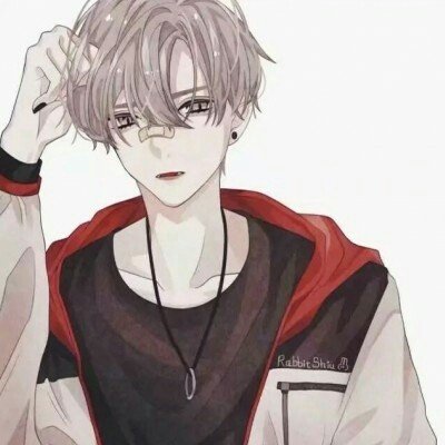 男子健身时锁扣断裂被弹飞致瘫痪